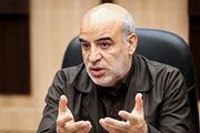 شاکری: خدمات و آموزش پزشکی نباید انحصاری باشد